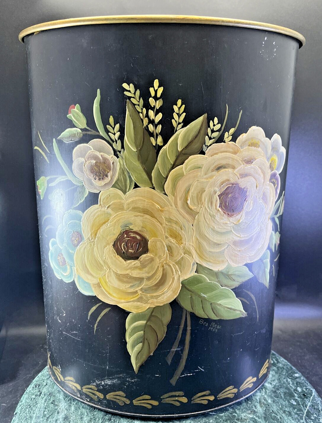 Hand Painted Tole Metal Waste Basket Trash Can 13 1/8\