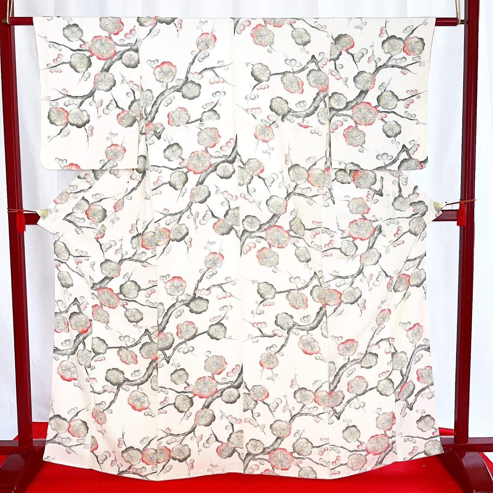Japanese Kimono 'KOMON' Silk/Plum blossom/Traditional/Cute/Gorgeous/155cm/N357