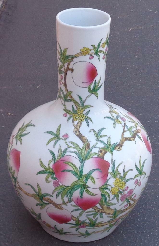 Beautiful Extra Large Size Porcelain Decorative Vase – VGC – GORGEOUS COLORFUL