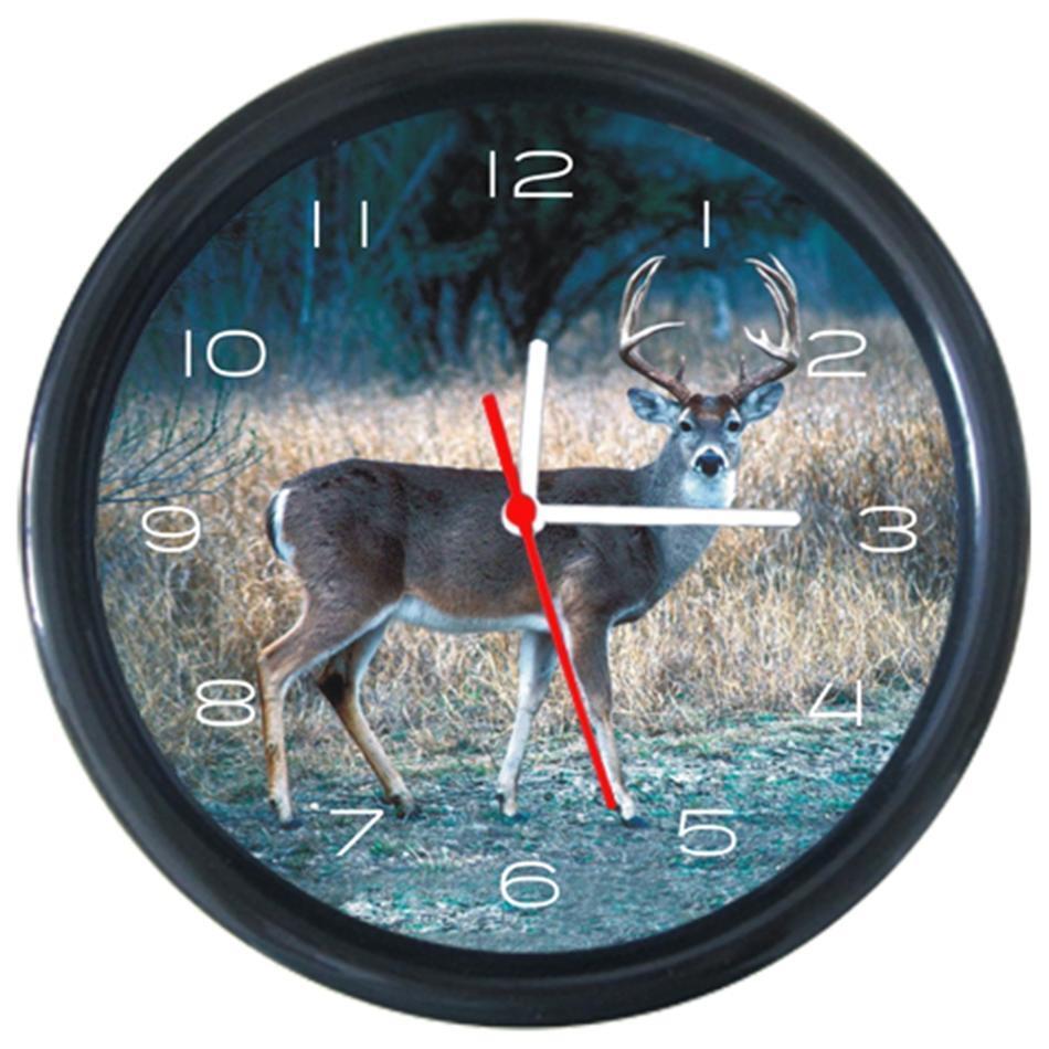 Whitetail Buck Deer Animal Design Mordern Art Round Wall Clock