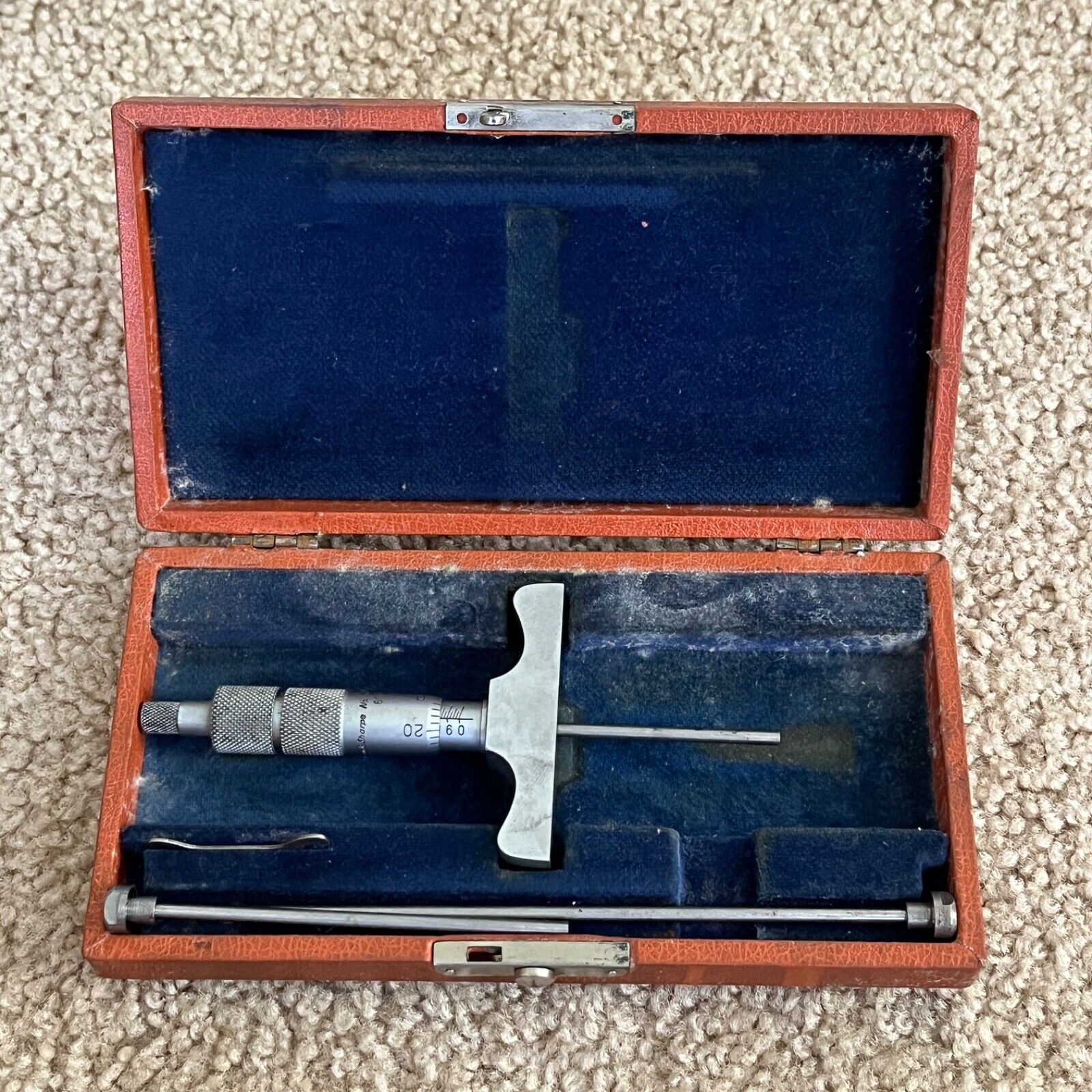 Vintage Brown & Sharpe No 608 Depth Micrometer Gage Head 2-5” with Case + wrench