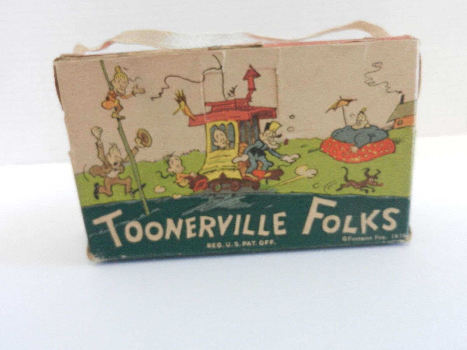 TOONERVILLE TROLLEY FOLKS NATIONAL BISCUIT CO. UNEEDA BAKERS COOKIE BOX 1930