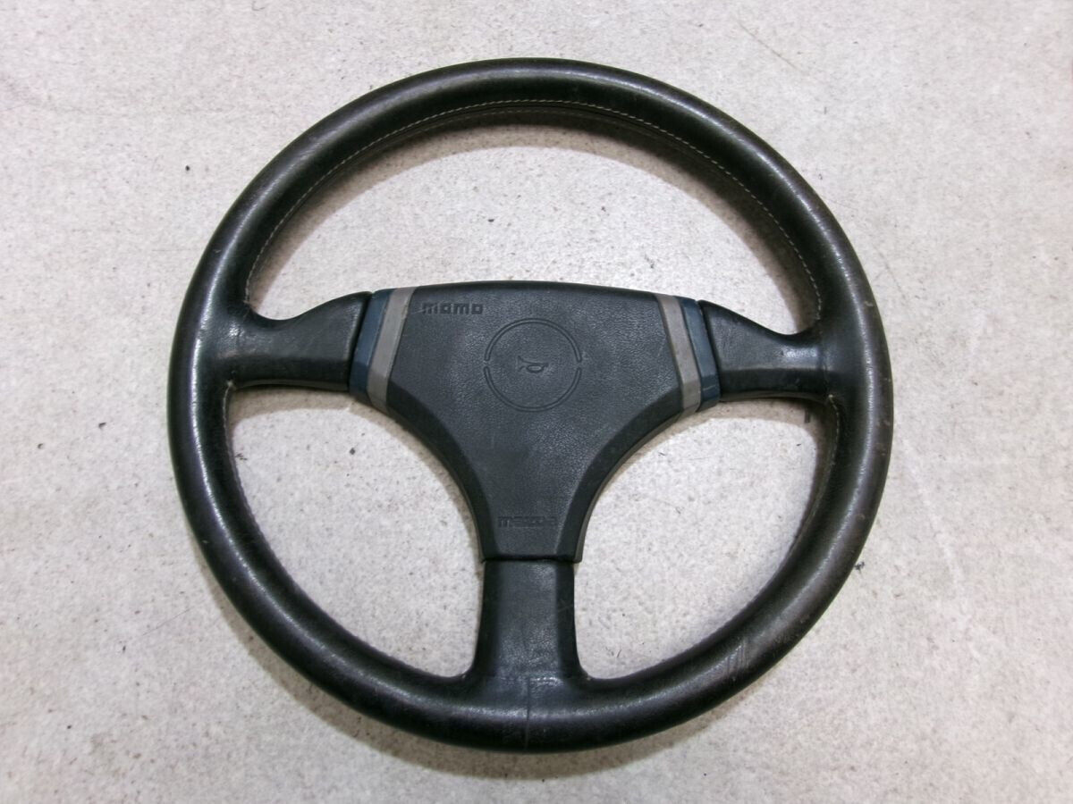 Momo Steering Wheel Cobra Genuine Leather Out Of Print Used