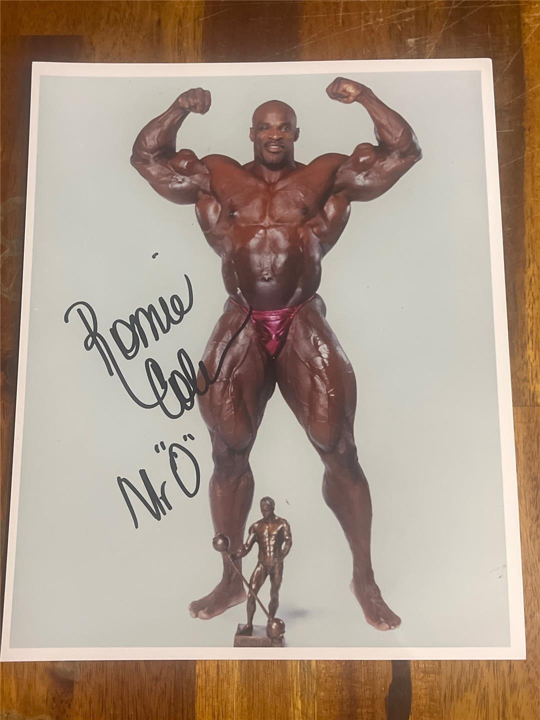 Mr Olympia RONNIE COLEMAN Autographed HAND-SIGNED bodybuilding muscle photo