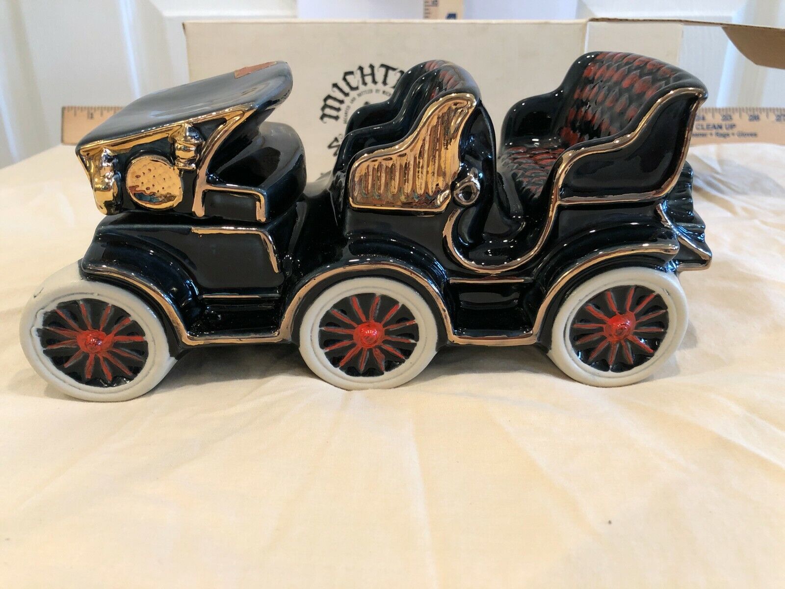 RARE FIND Vintage Mitcher\'s York Pullman Car Decanter *EMPTY*
