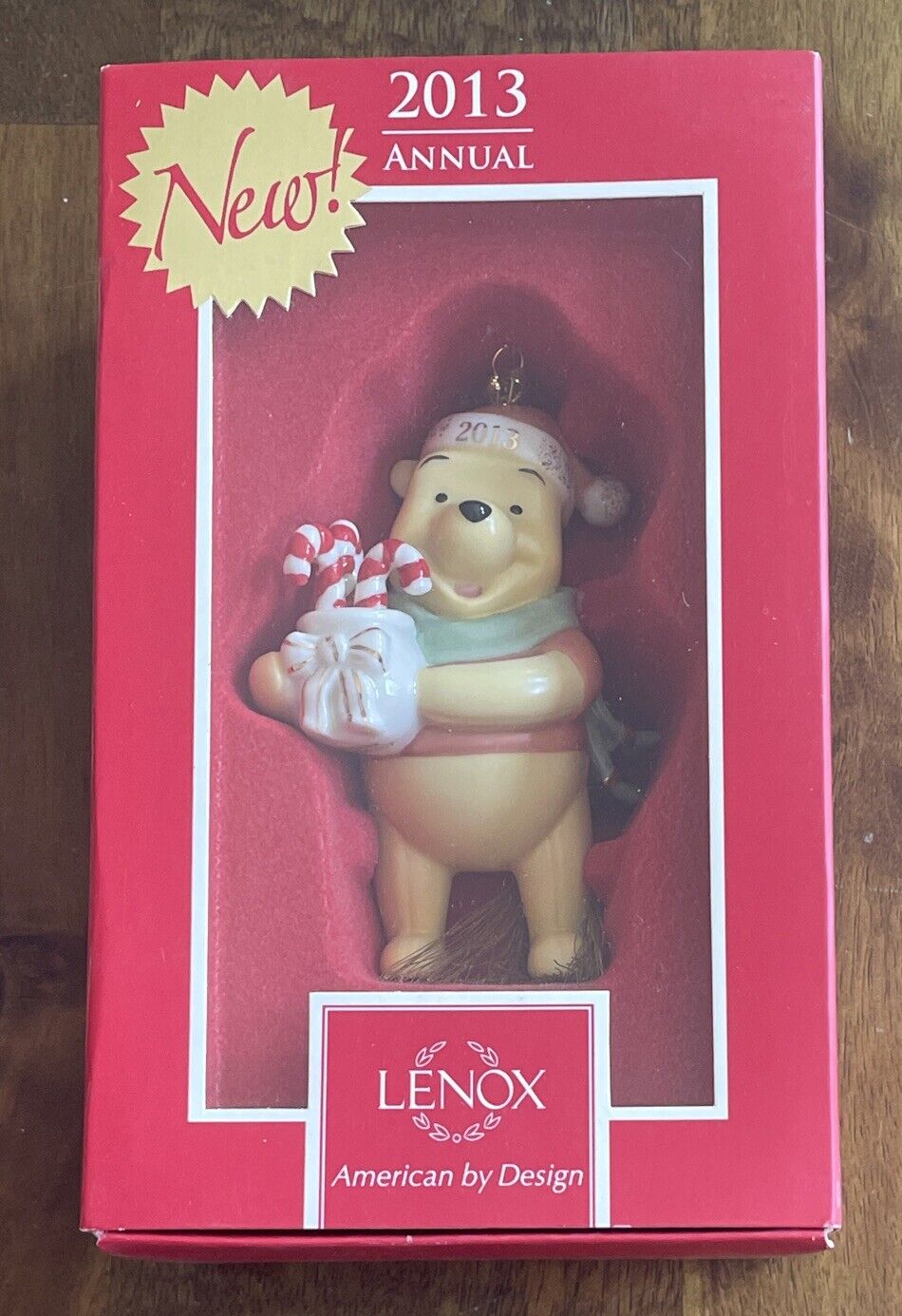 DARLING LENOX ANNUAL 2013 PEPPERMINTS FROM POOH DISNEY SHOWCASE ORNAMENT NEW