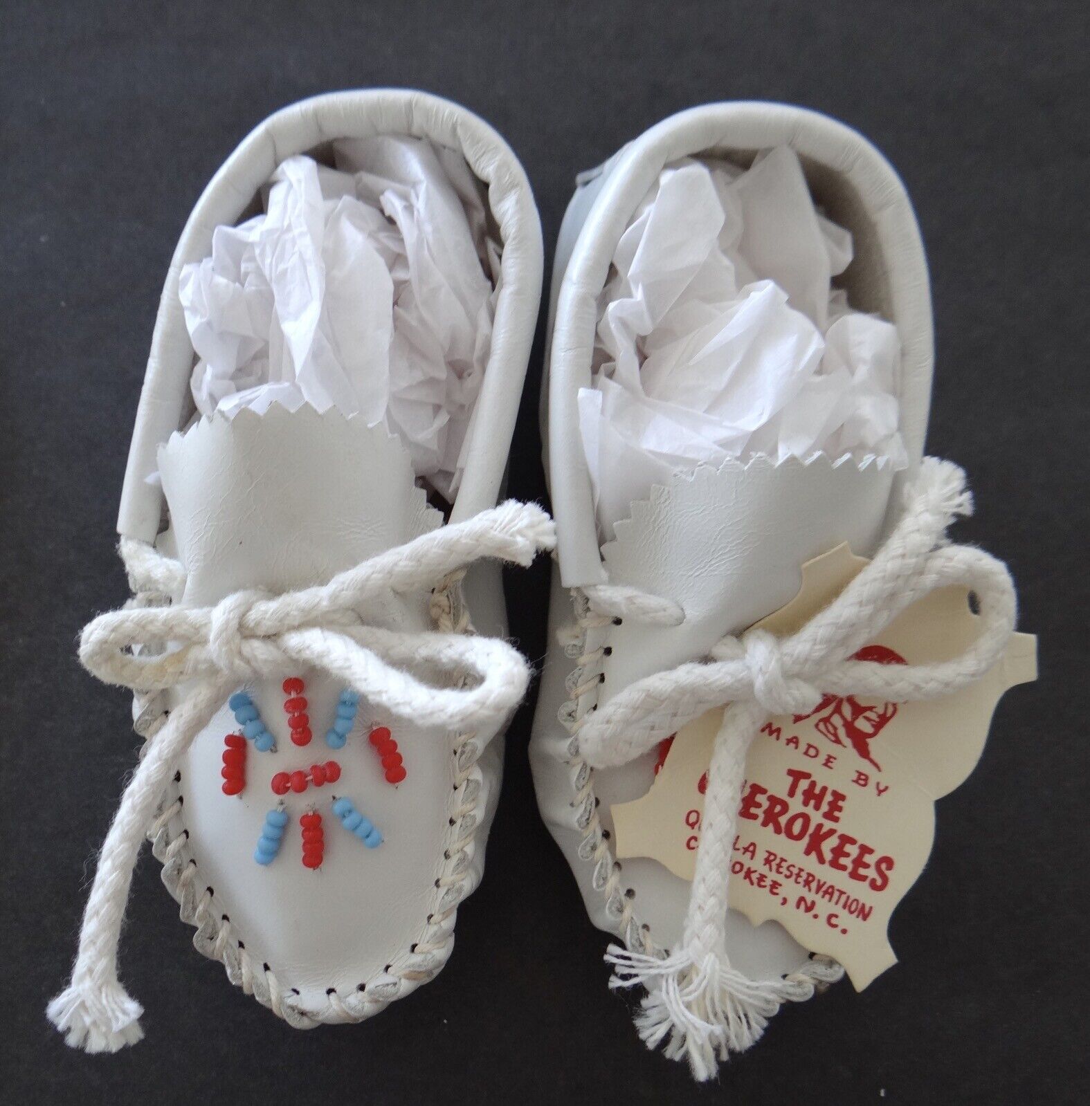 Vintage Cherokee Indian Baby Moccasins Size 3 Qualla Reservation N.C Never Used