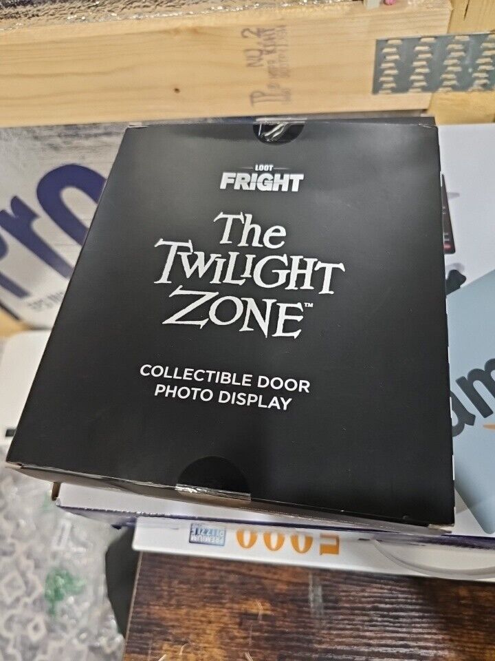 RARE Exclusive LOOT CRATE/ FRIGHT Twilight Zone Photo Frame