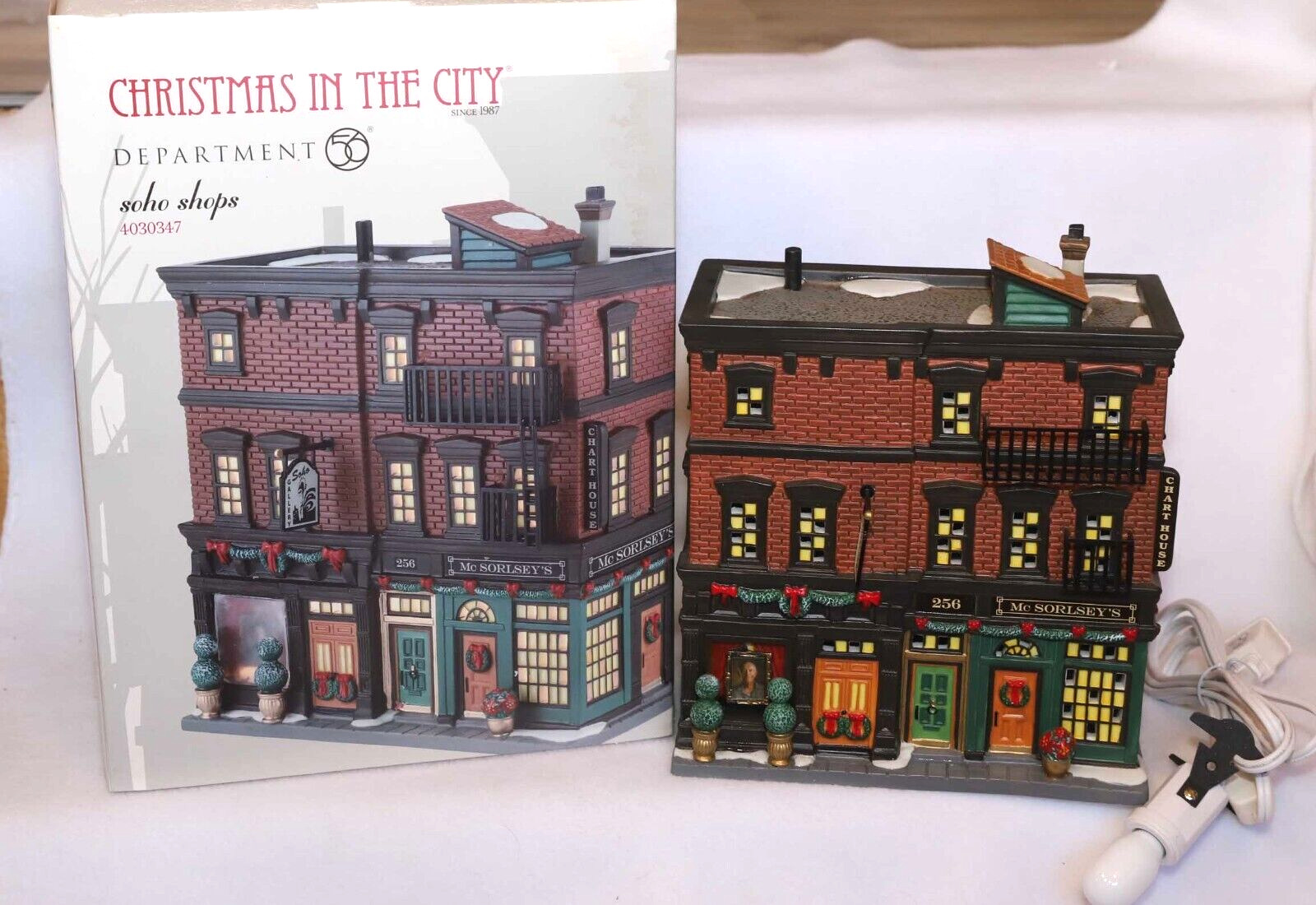DEPT 56 SOHO SHOPS 4030347 CHRISTMAS IN THE CITY CIC