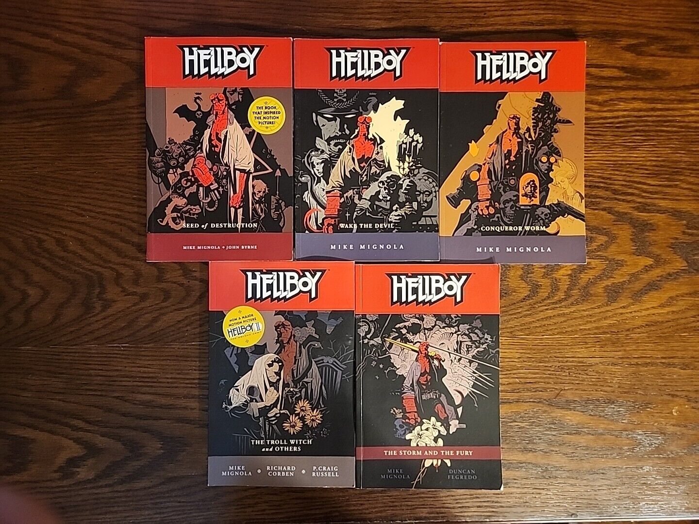 Hellboy Graphic Novel 5 Volume Set Volume 1 2 5 7 12 Dark Horse Mike Mignola 