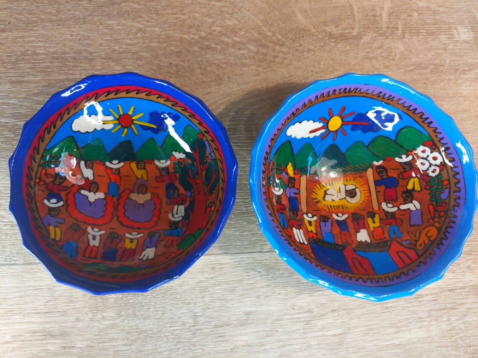 2 Hand Painted Mexican Terra Cotta Pottery 3 Footed Salsa Bowls Dancing People