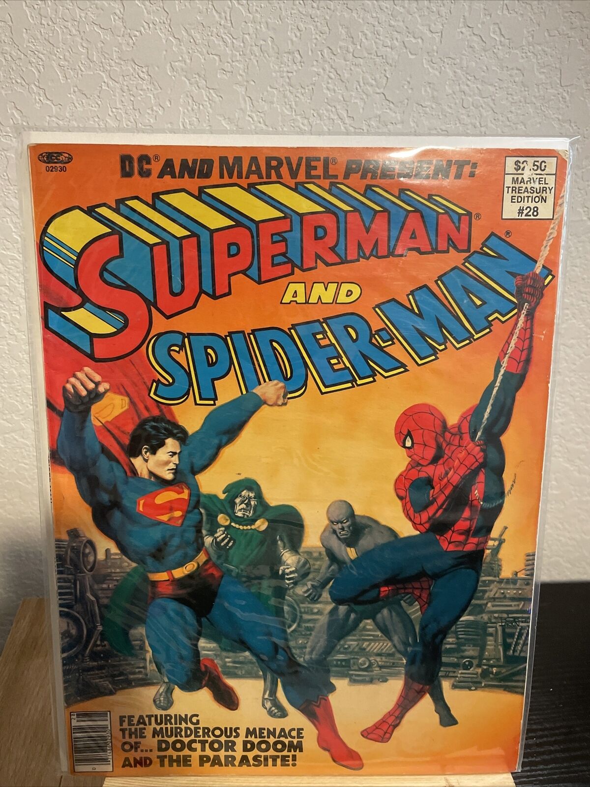 Marvel Treasury Edition 28 DC And Marvel Present Superman And Spiderman 1981