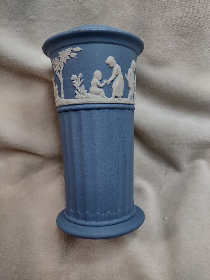 Wedgwood Jasperware Blue & White Vase Signed 4-3/4 Inches Tall Cherubs