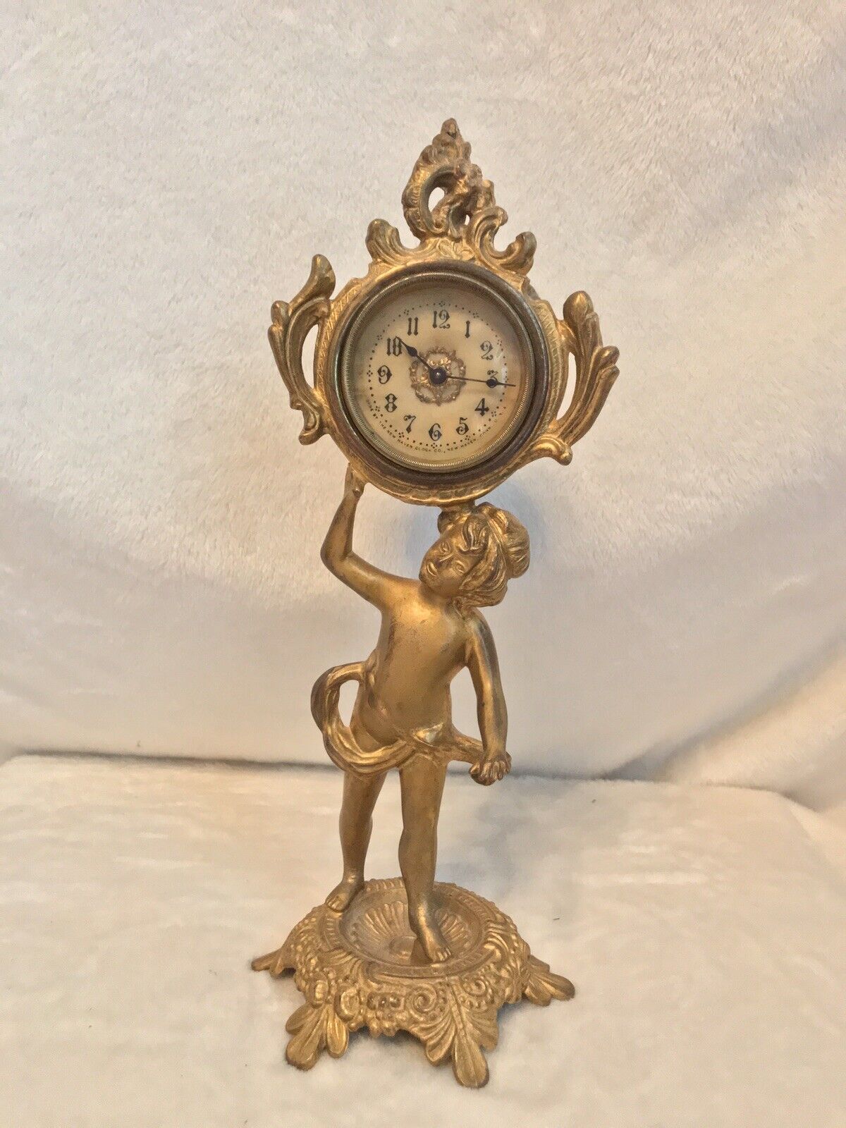 Antique 1800s NEW HAVEN CLOCK CO. Gold Cherub Desk Table Clock, Works Great