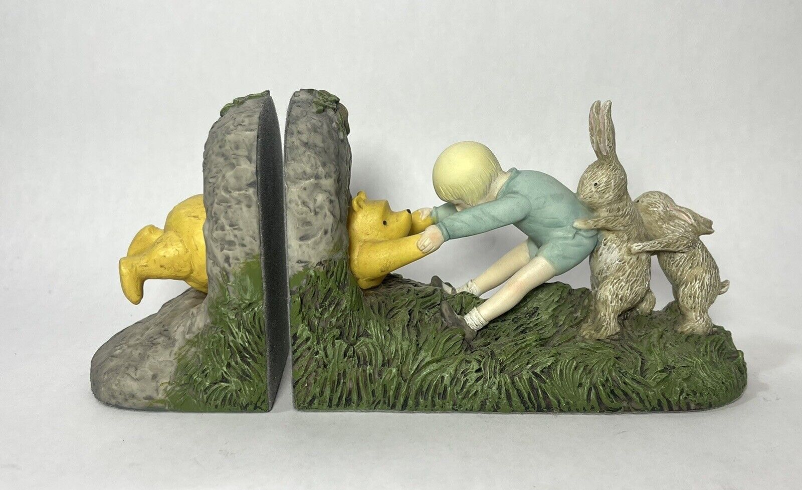 Disney Classic Winnie the Pooh Bookends Wedged In Rabbit Hole Vintage