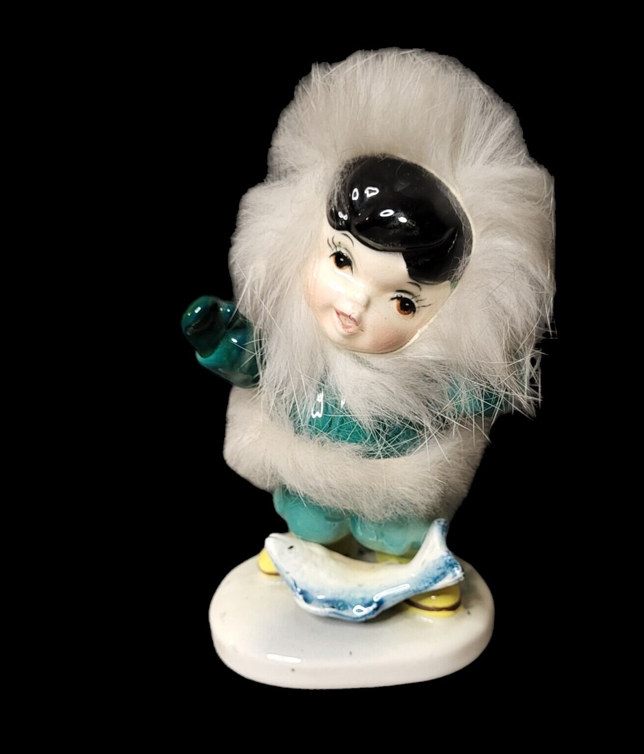 Vtg Norcrest Japan Eskimo Girl & Fish Ceramic Figurine Blue with White Faux Fur