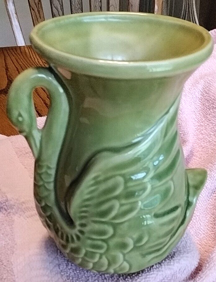 VTG 1970s Shawnee Pottery Swan Vase/Planter-#806 Lime Green 6\