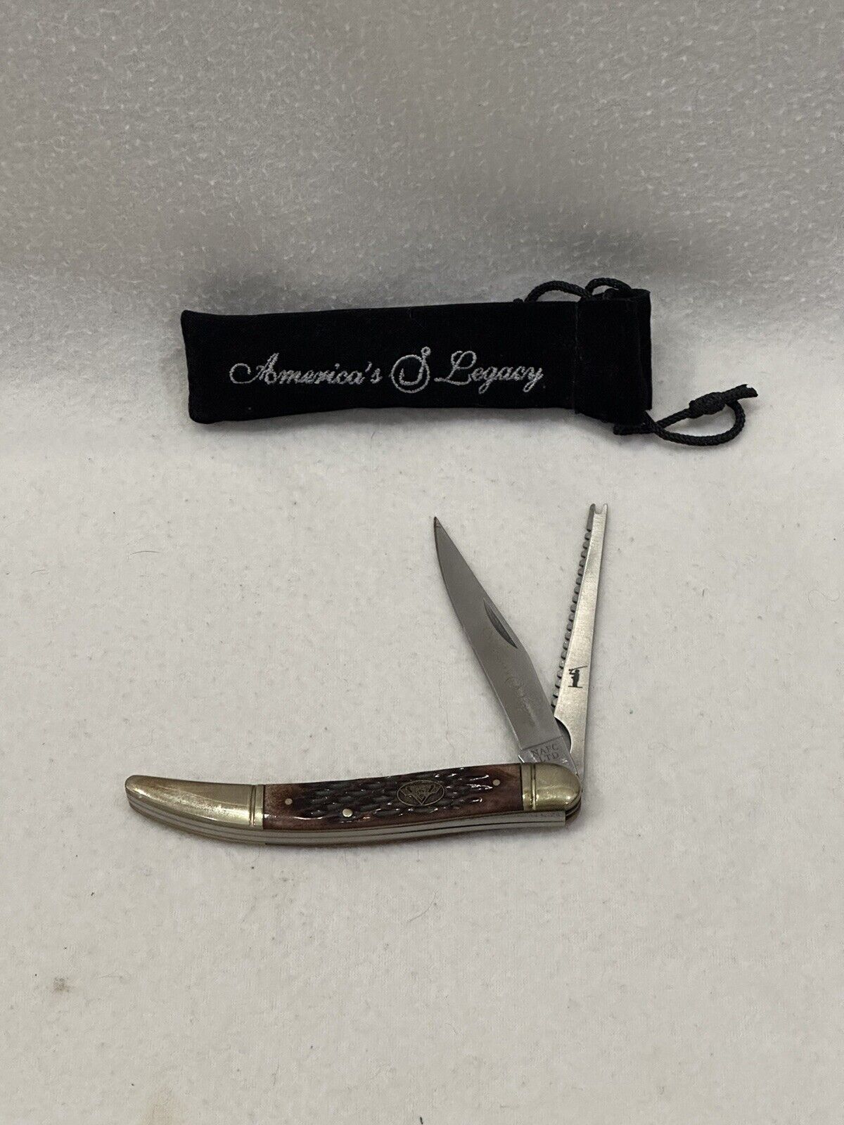 America\'s Legacy NAFC LTD Toothpick Folding Pocket Knife Red Jigged Bone w/Brass