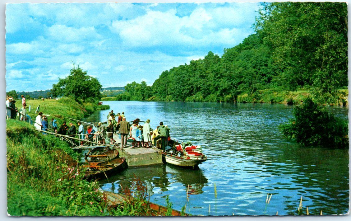 Postcard - Symond\'s Yat, England