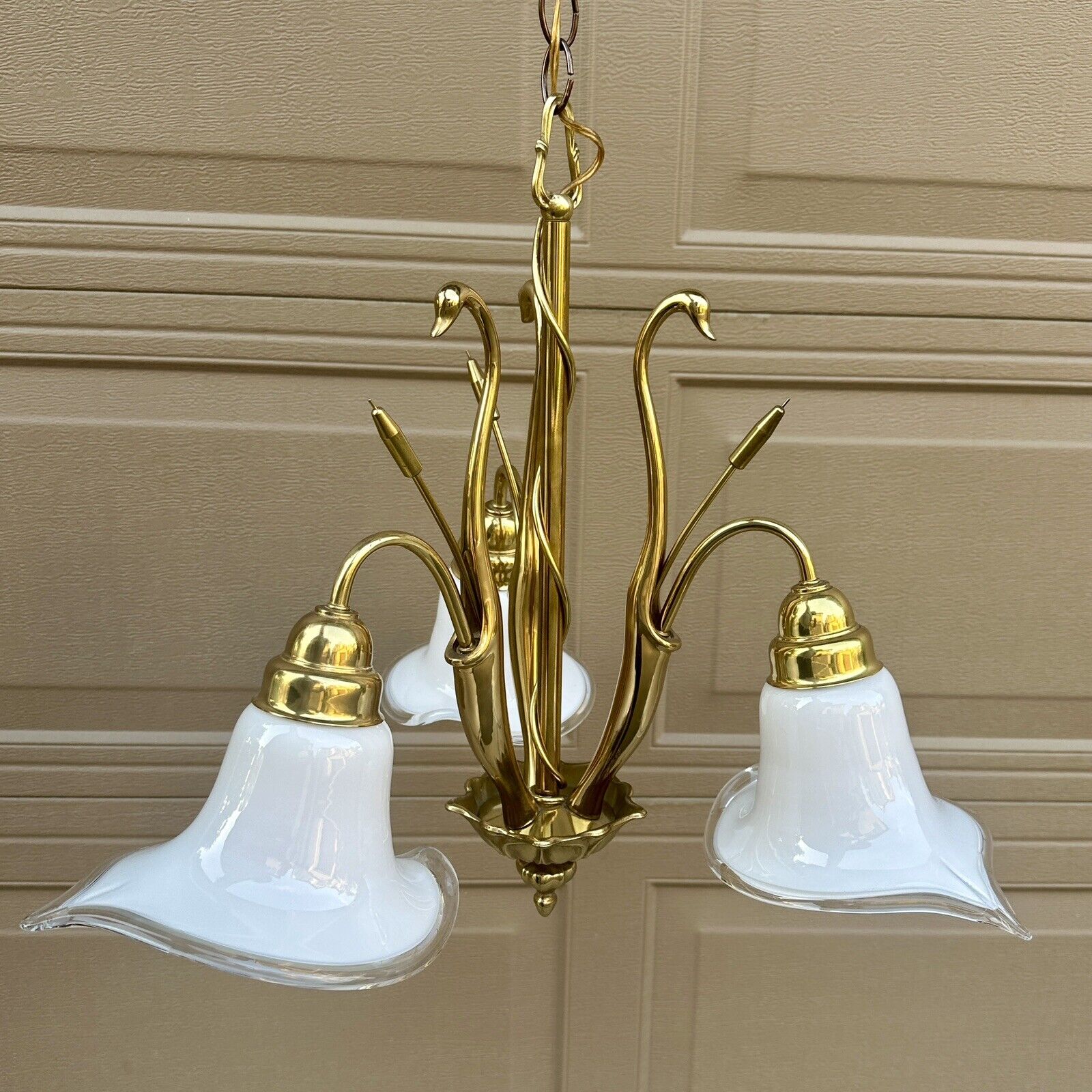 Vintage Calla Lily White Glass Brass Gold Swan Chandelier 3 Arm Lights 20\