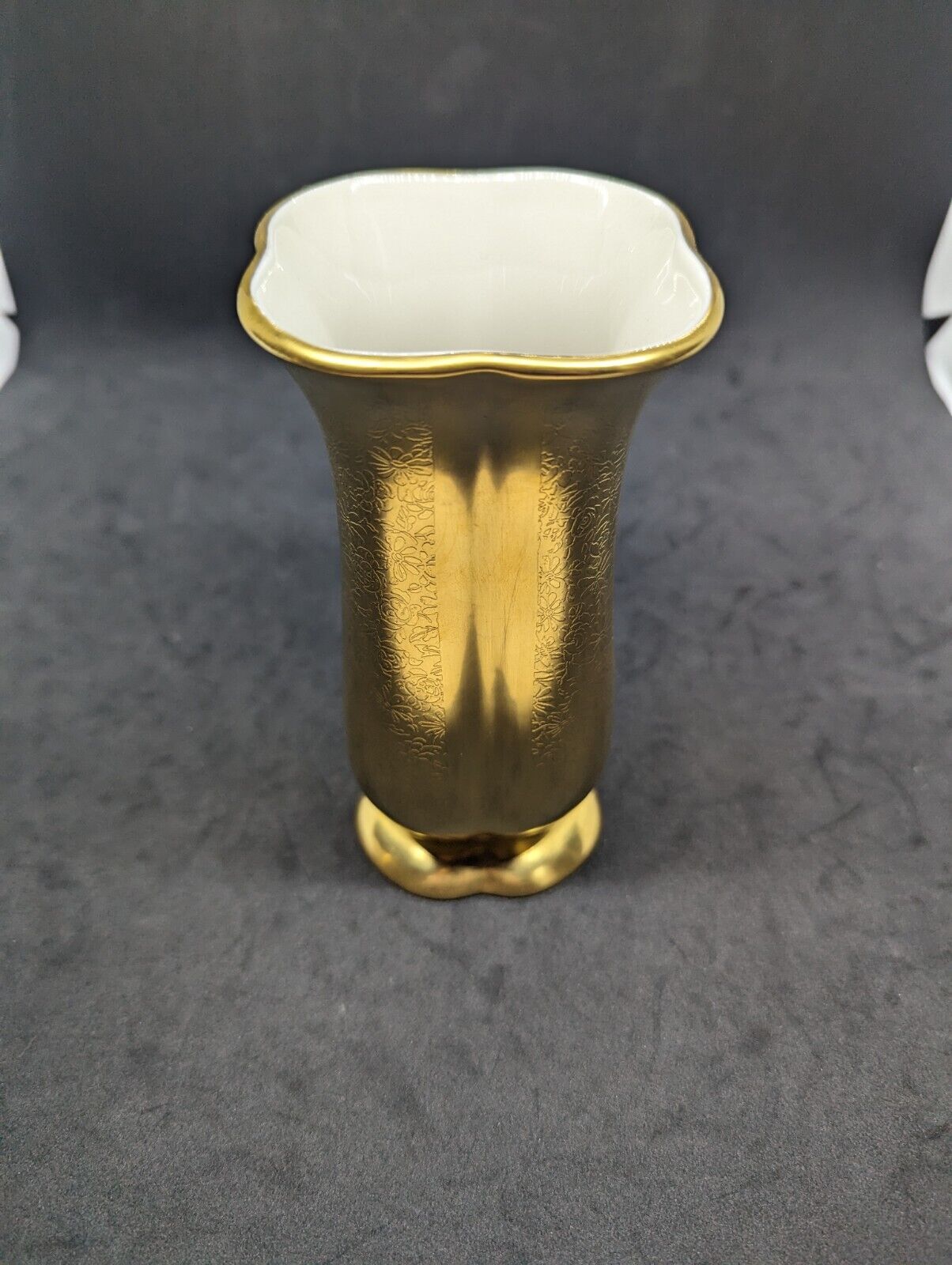Vtg Pickard China Gold Vase Etched Florals 6” X 3”x 3\
