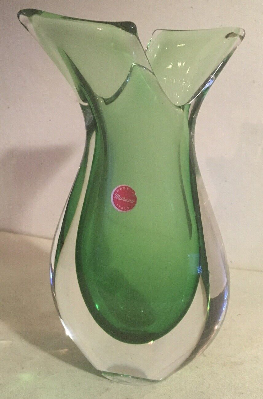 Vintage Murano Italian Art Glass Green Oball Sommerso Fishtail Vase