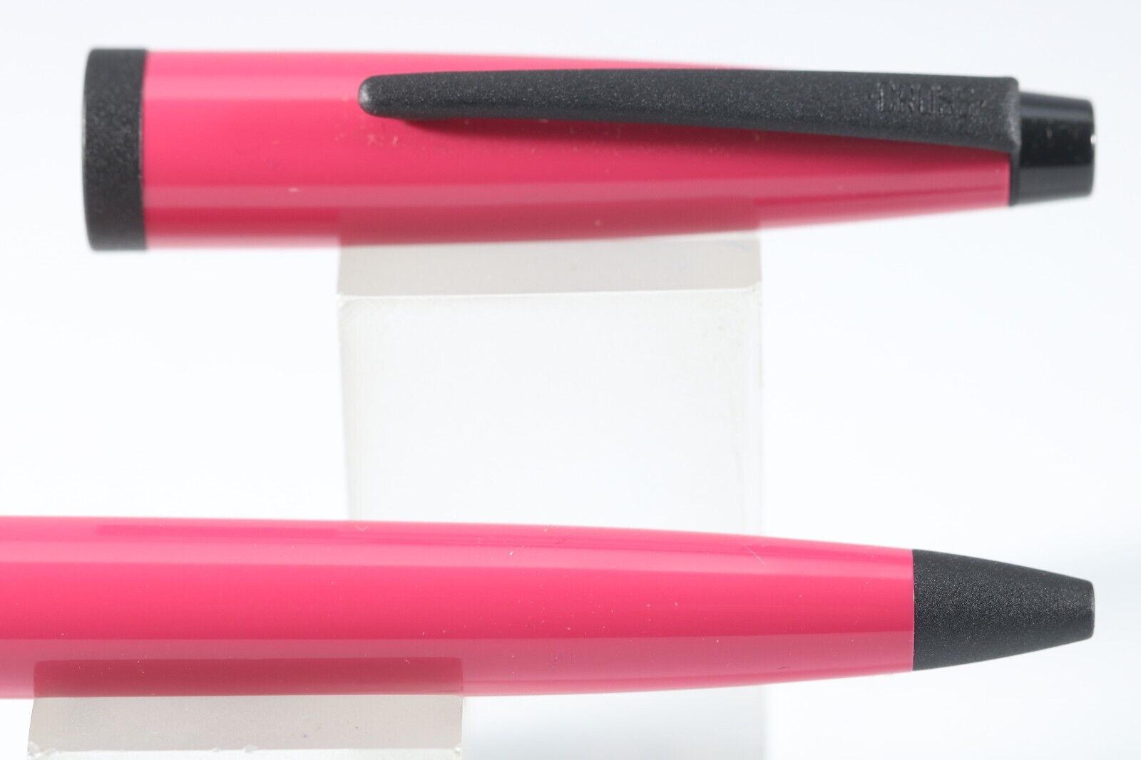 Vintage (c1995-99) Cross Solo Electric Pink Ballpoint Pen, BT