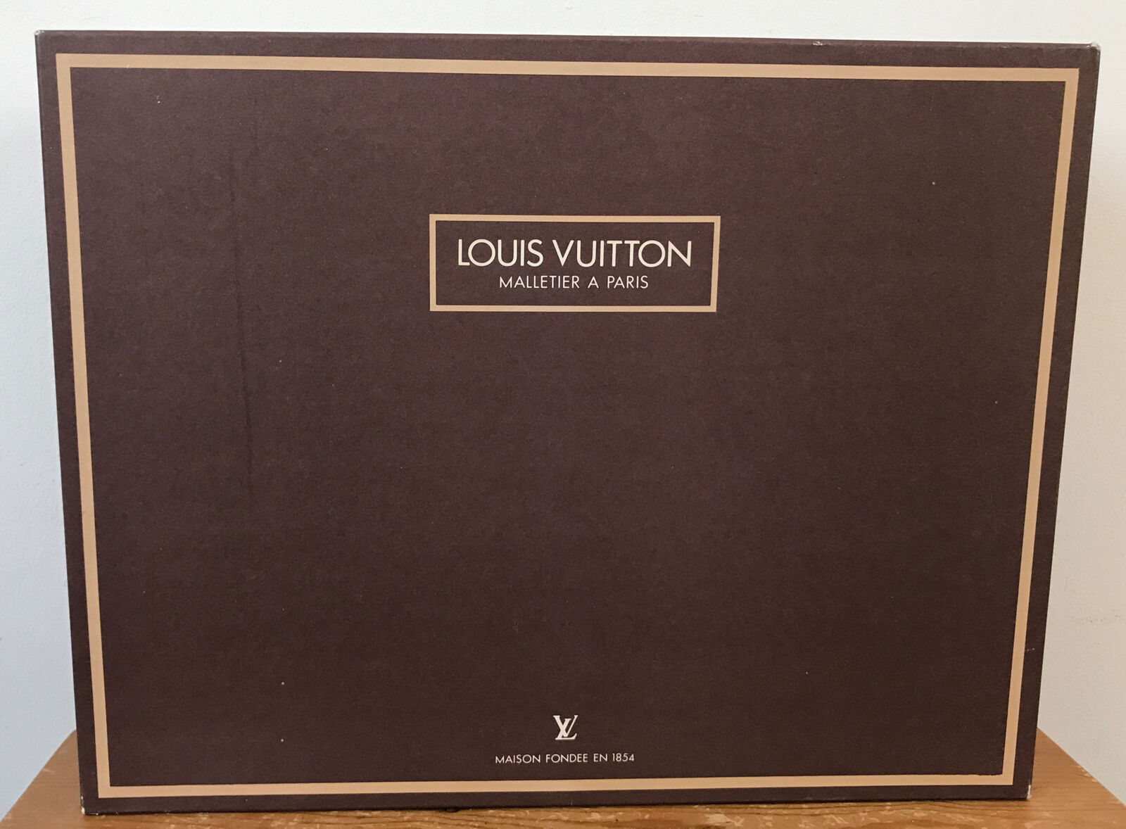 Vintage Genuine Louis Vuitton Mallatier A Paris Empty Gift Shoe Box 15.75x12.25