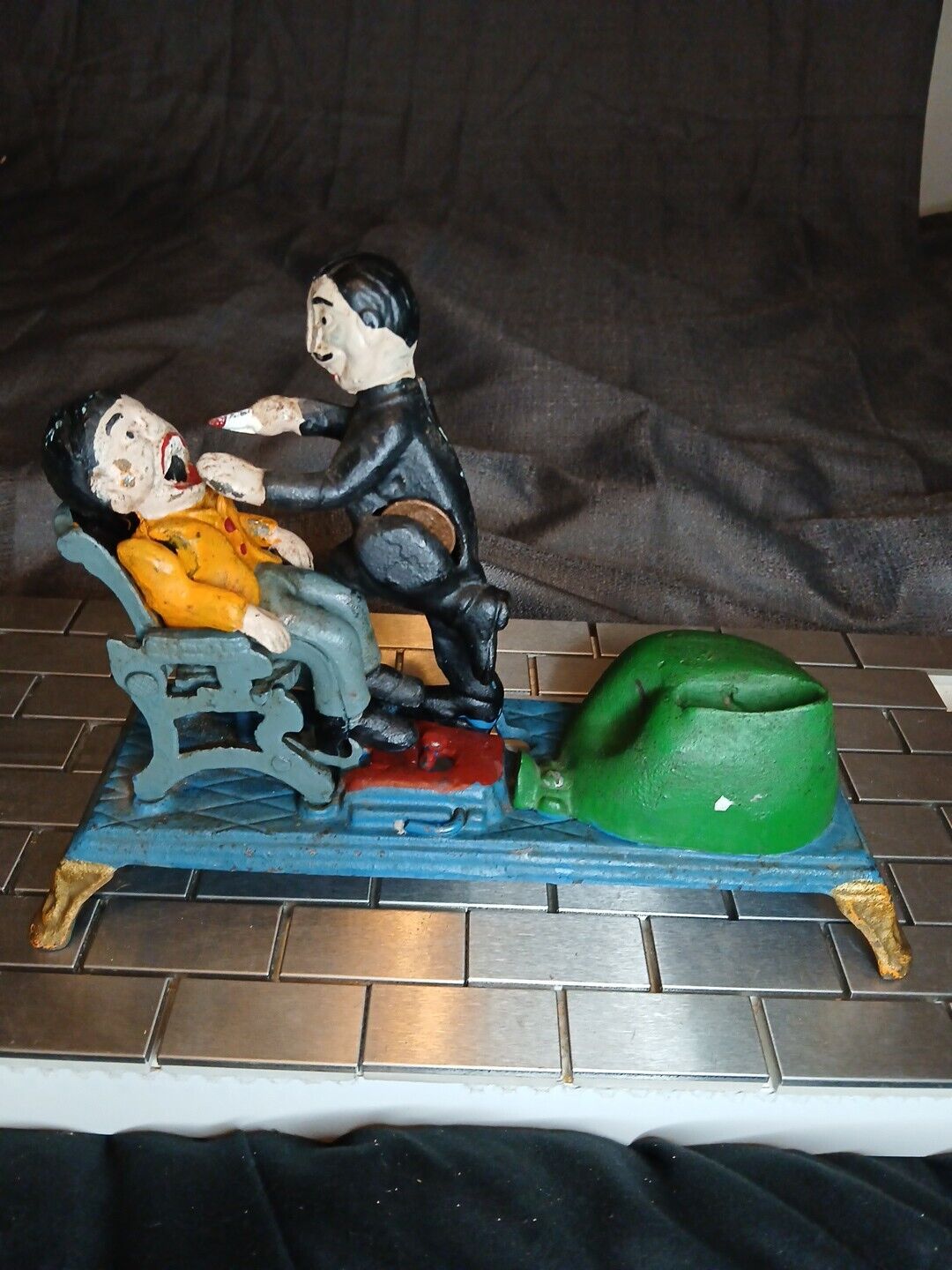 Vintage Cast Iron Toy Mechanical Bank Dentist Pulling A Tooth Original