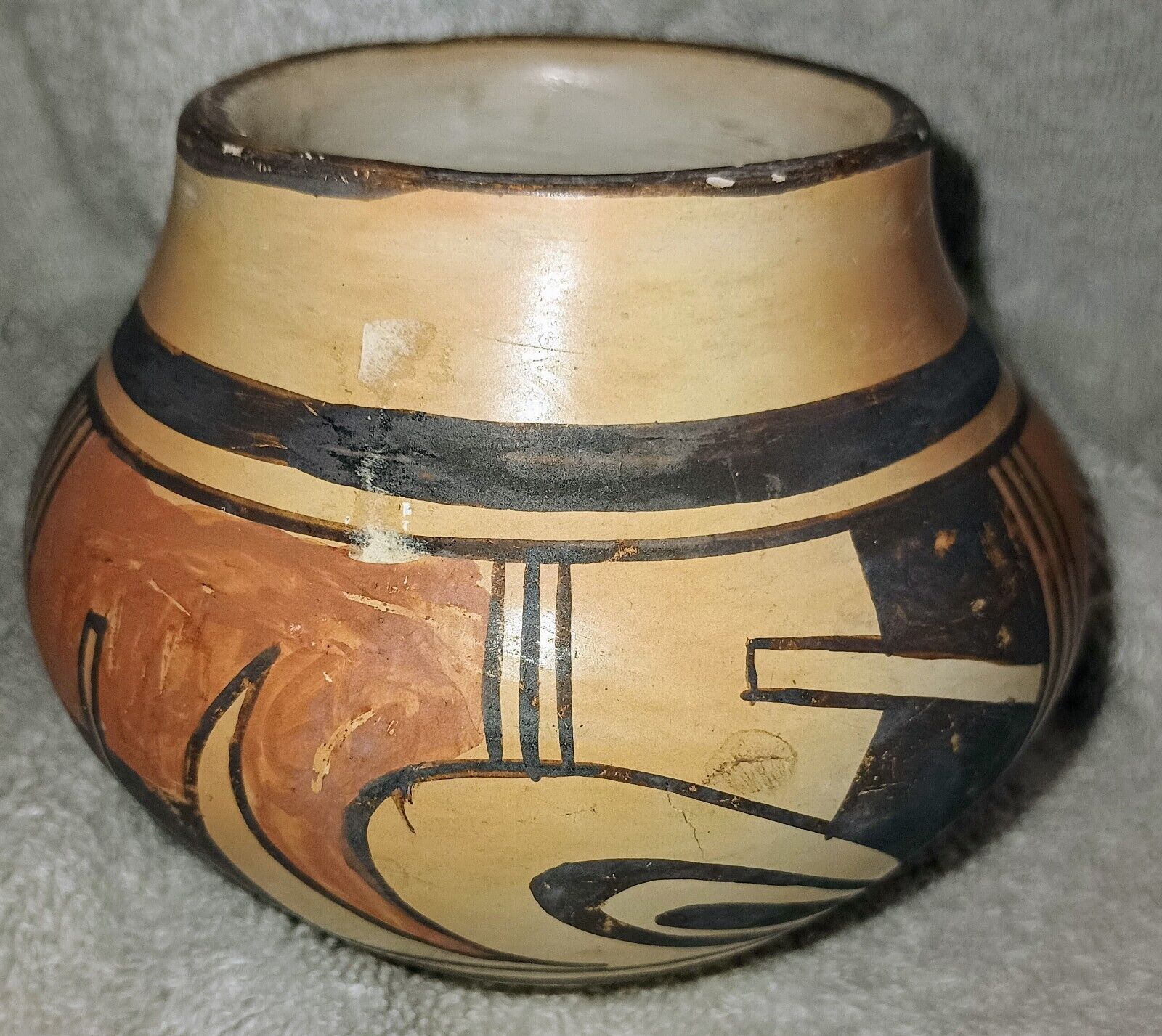 Beautiful Old Hopi Polychrome Pottery Jar Circa 1950's