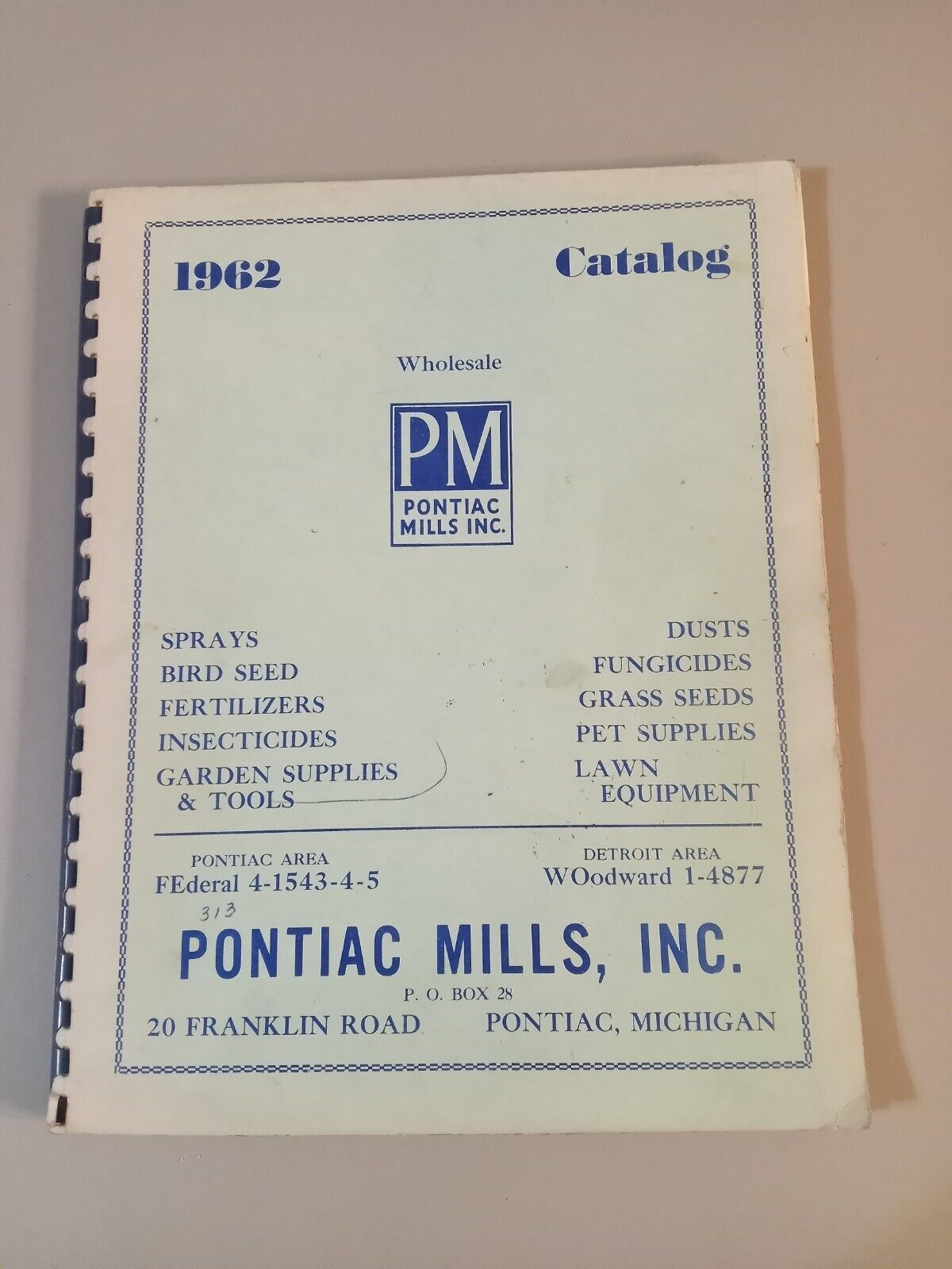 Vintage 1962 PONTIAC MILLS Wholesale Lawn Supply Catalog - Pontiac Michigan