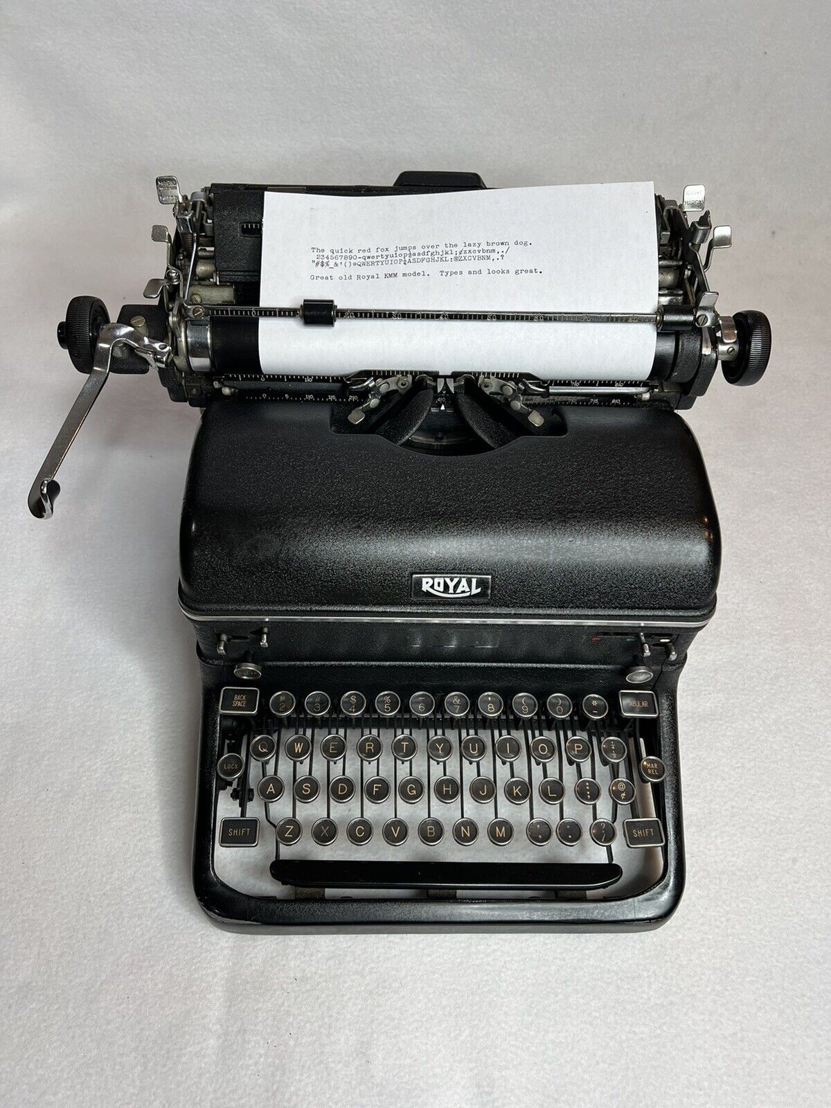Vintage Beautiful 1946 Royal KMM Typewriter Great Condition V/Nice #KMM 3253760