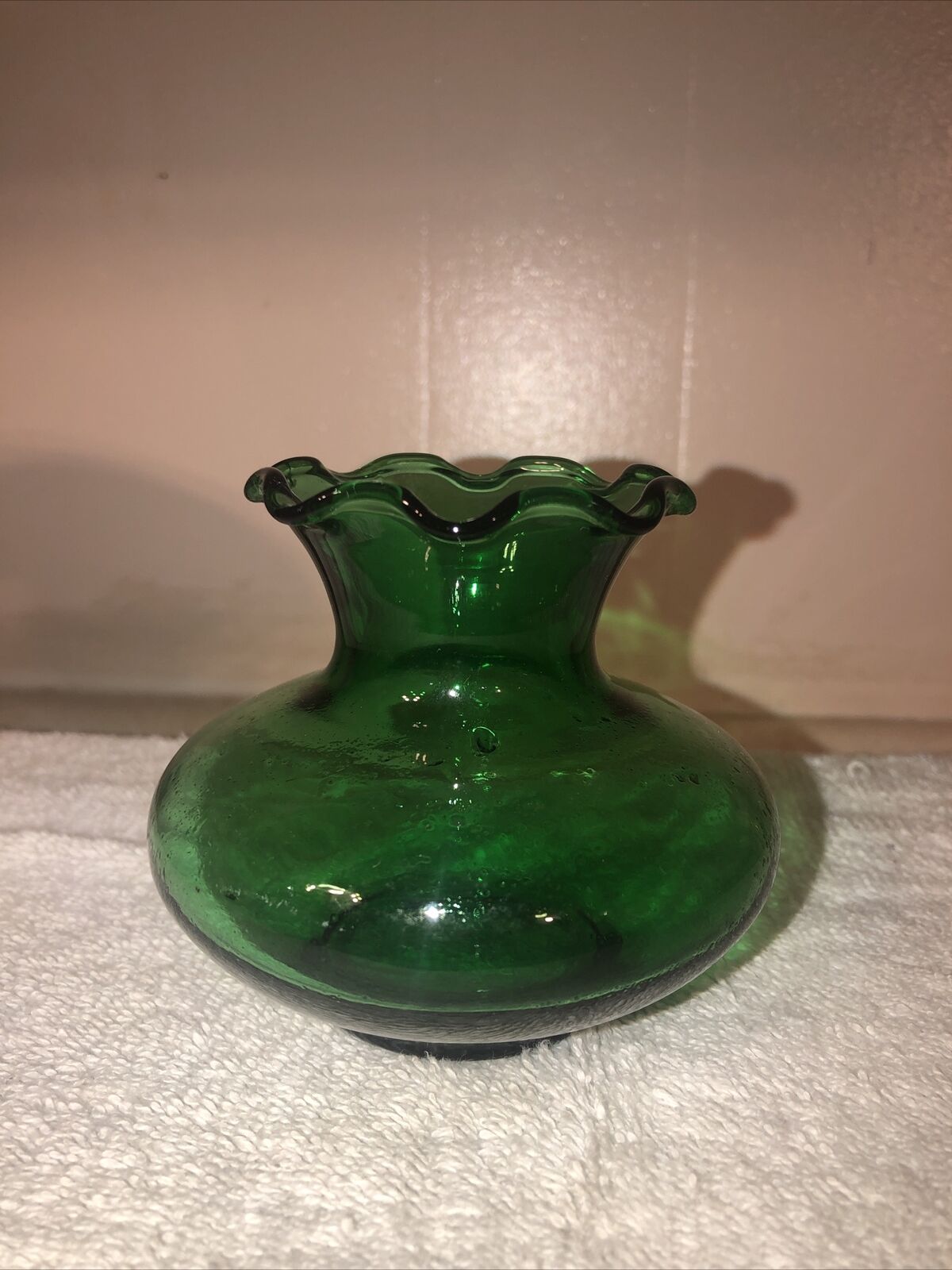 Vintage Anchor Hocking Emerald Green Glass Ruffled Edge Bud Flower Vase