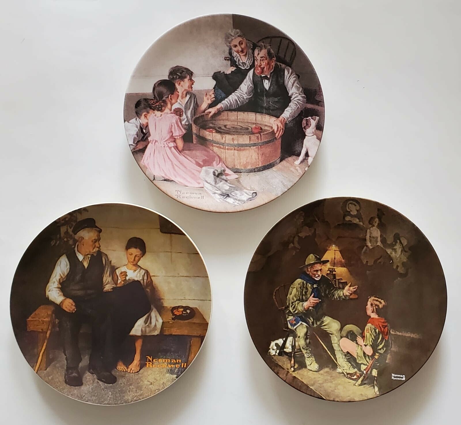 Vintage Plates Part of Rocwell Heritage by Norman Rockwell. P25,90