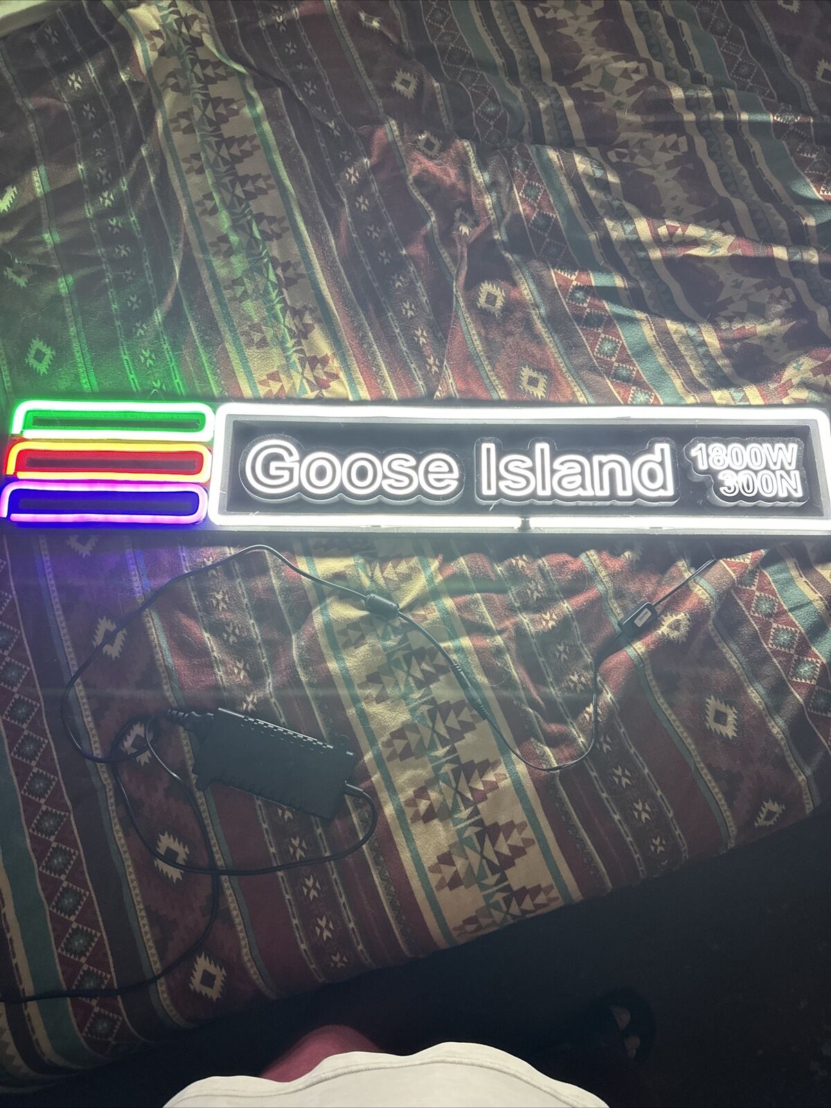 goose island neon sign