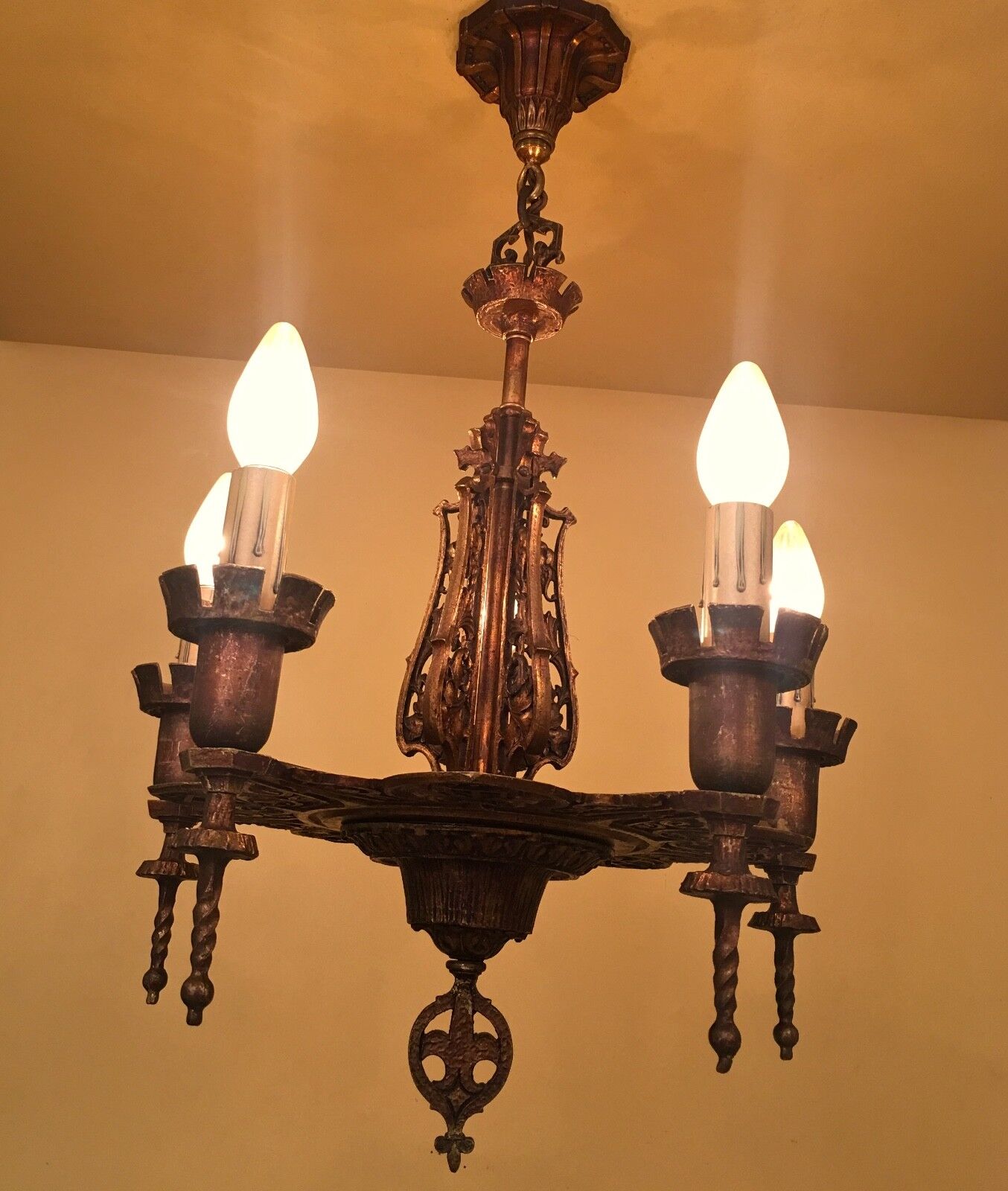 Vintage Lighting 1920s Tudor style quality chandelier