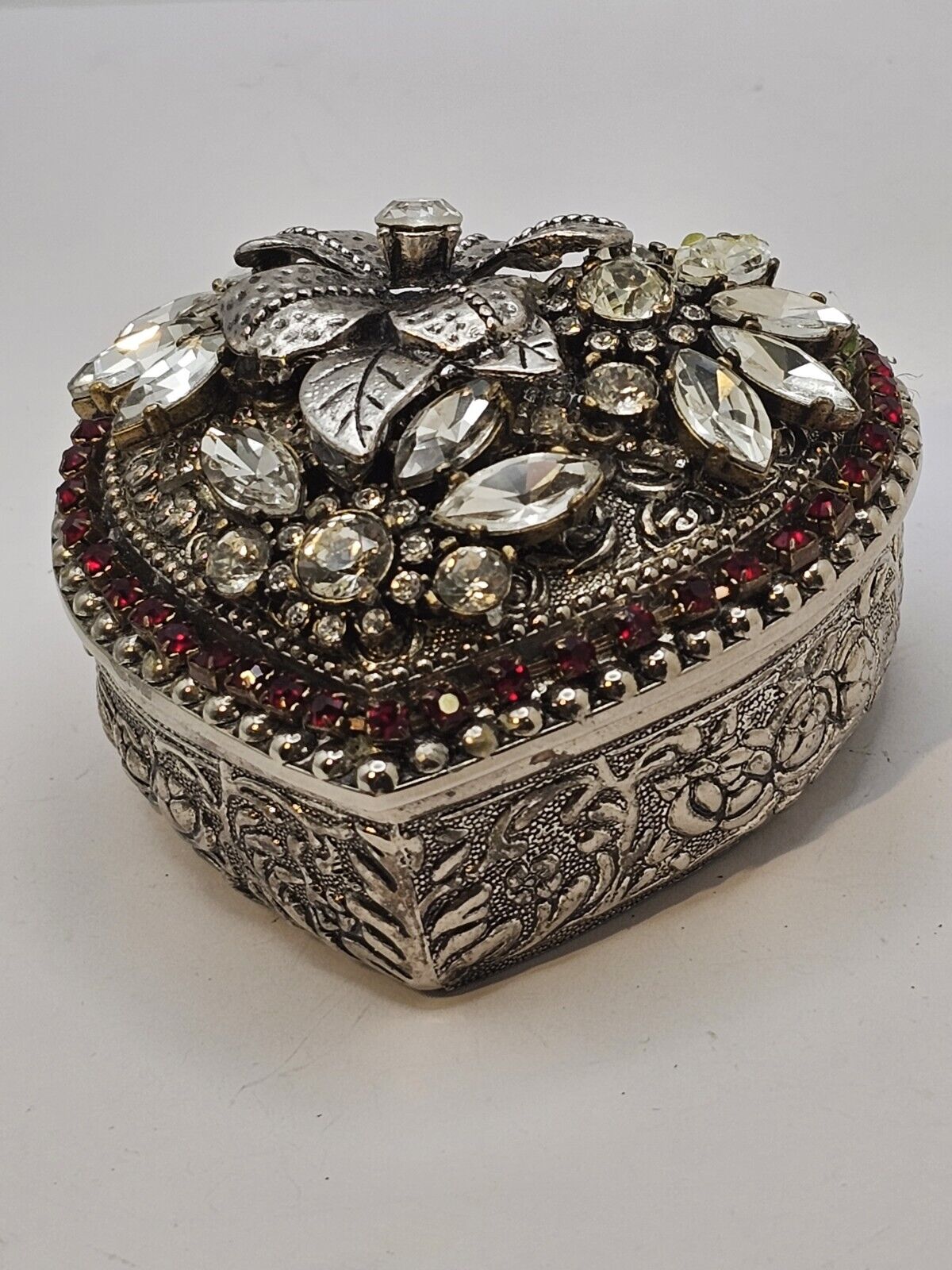 Vintage Trinket Box HEART Silver Plated Mixed Media Jewelry Art OOAK Mother Gift