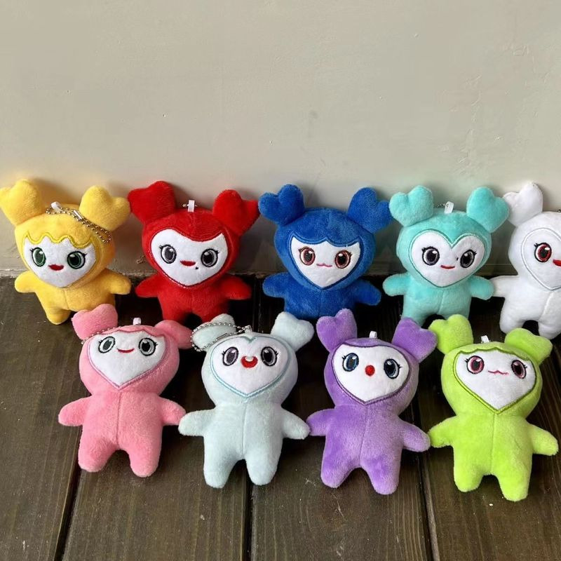 Hot 9pcs/set New Twice Lovely Plush Toy Momo Doll Keychain Pendant Girls Bag Cha