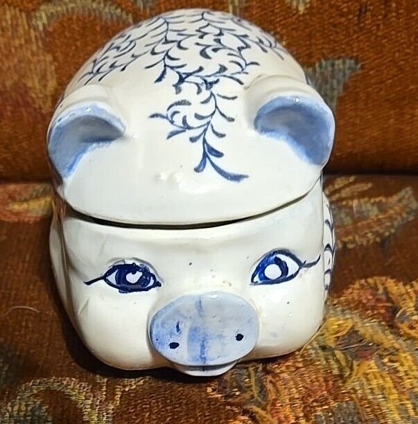 VTG Asian Porcelain Pig Covered Trinket Dish Box Blue and White