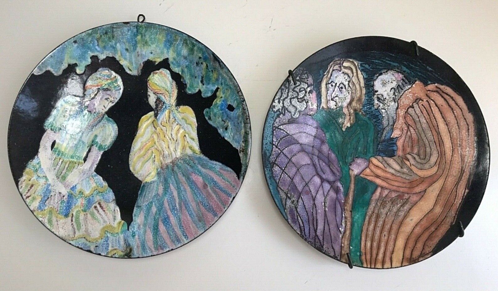 PAIR Vintage Abstract Modernist Copper Enamel Wall PLATES Women Man Figures 