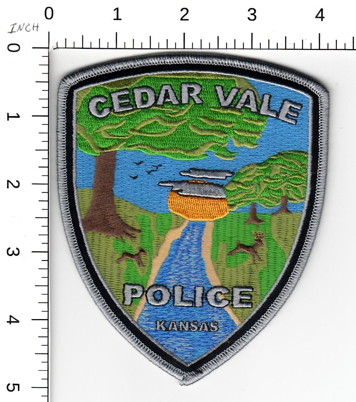 CEDAR VALE KANSAS POLICE PATCH ( NICE NATURE SCENE-DEER, RIVER, TREES, SUN ) KS