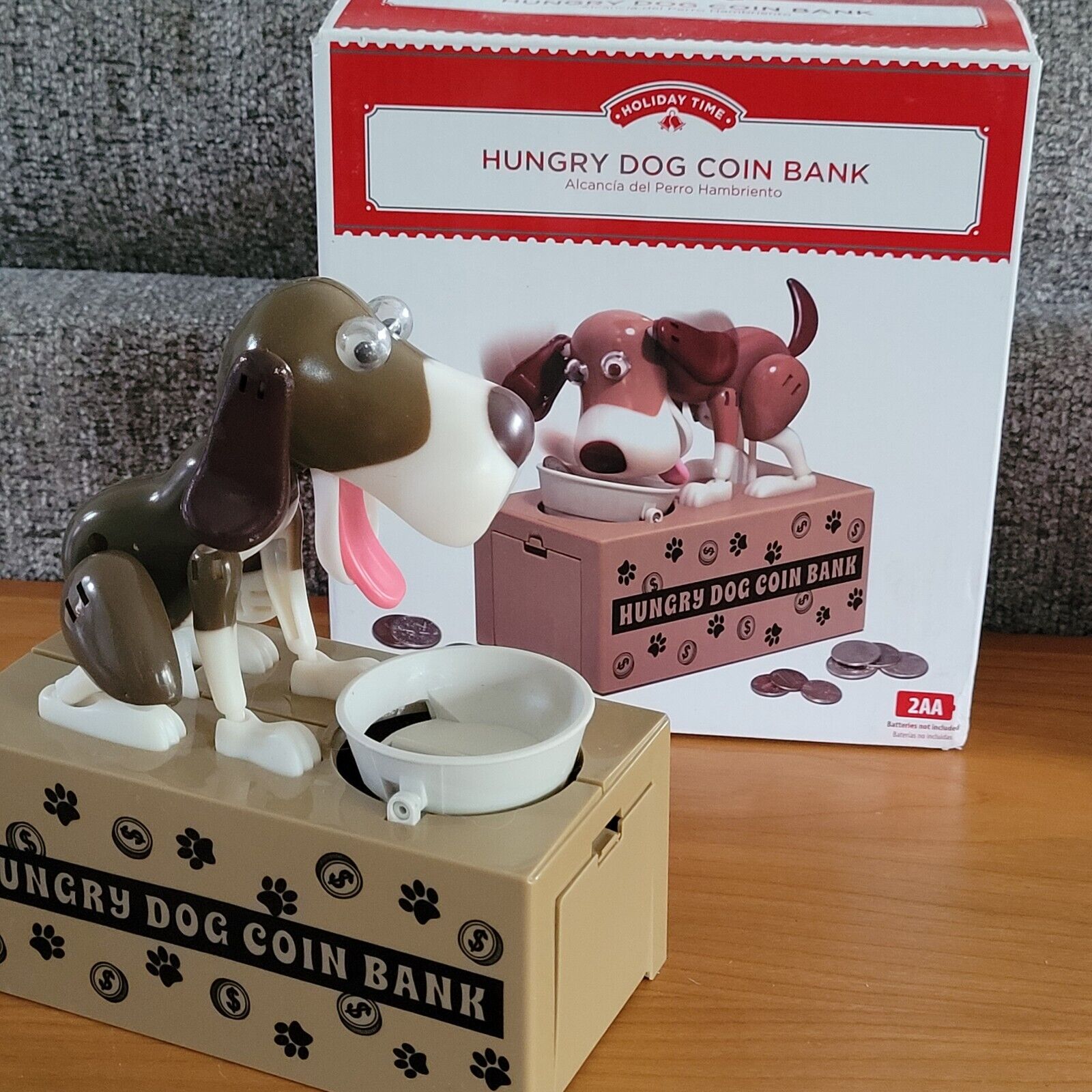 Hungry Dog Coin Bank - Animated Robotic Dog Eats Coins Holiday Time NEW in BOX