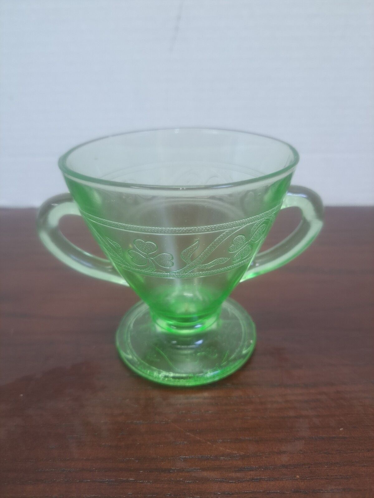 Vintage Vaseline Glass Green 2 Handled Sugar Bowl With Shamrock Pattern