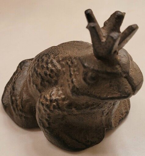 Cast Iron Frog Prince Figurine~Tabletop 