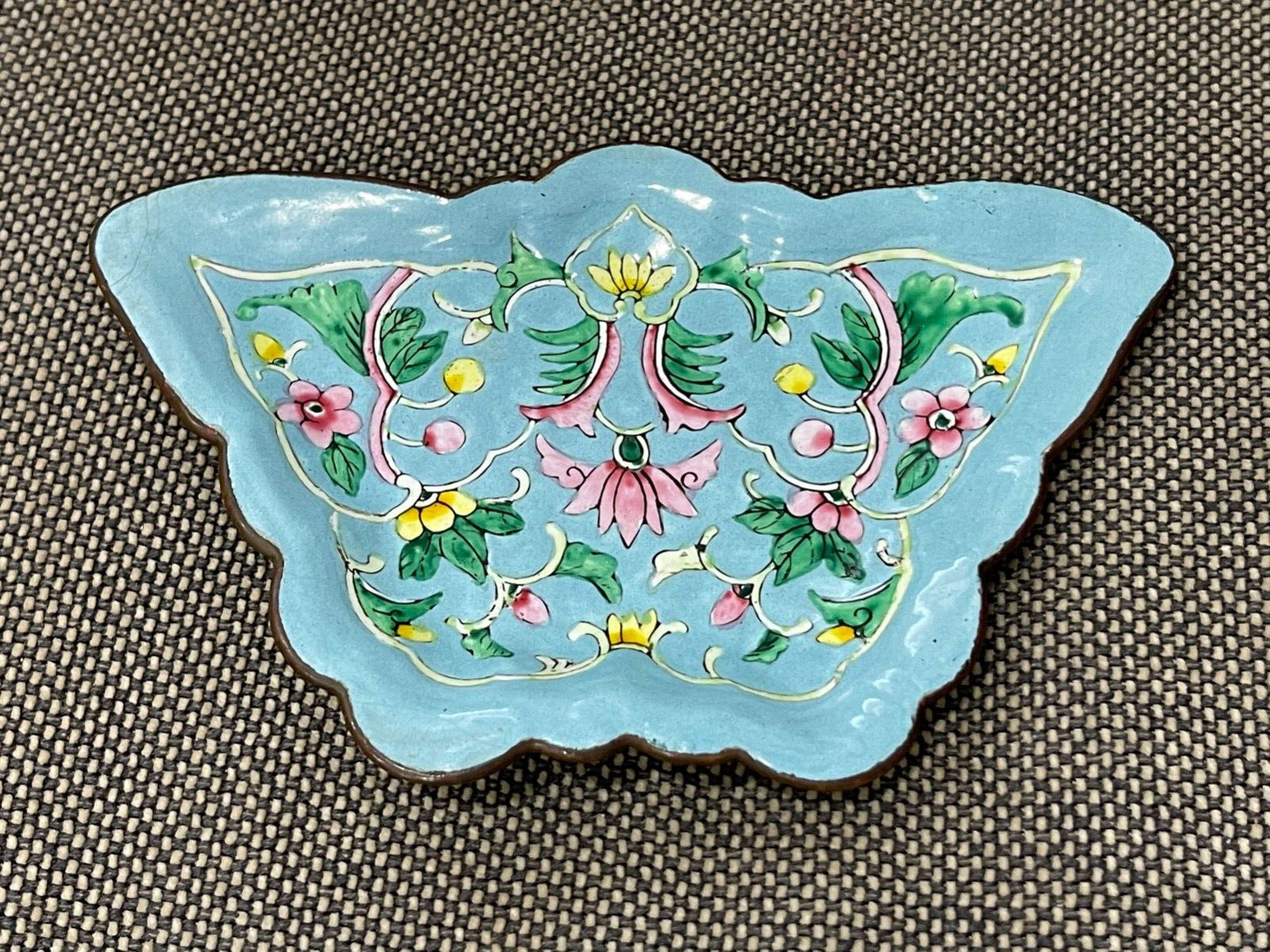 Vtg Possibly Antique Chinese Cloisonne Butterfly Form Trinket Dish w/ Floral Dec