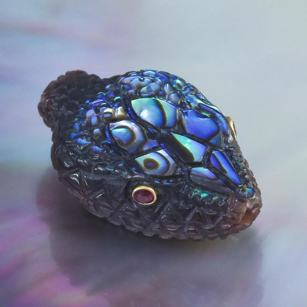 Snake Head Bead Carving Paua Abalone, Black Pinna Shell & Ruby 4.55 g