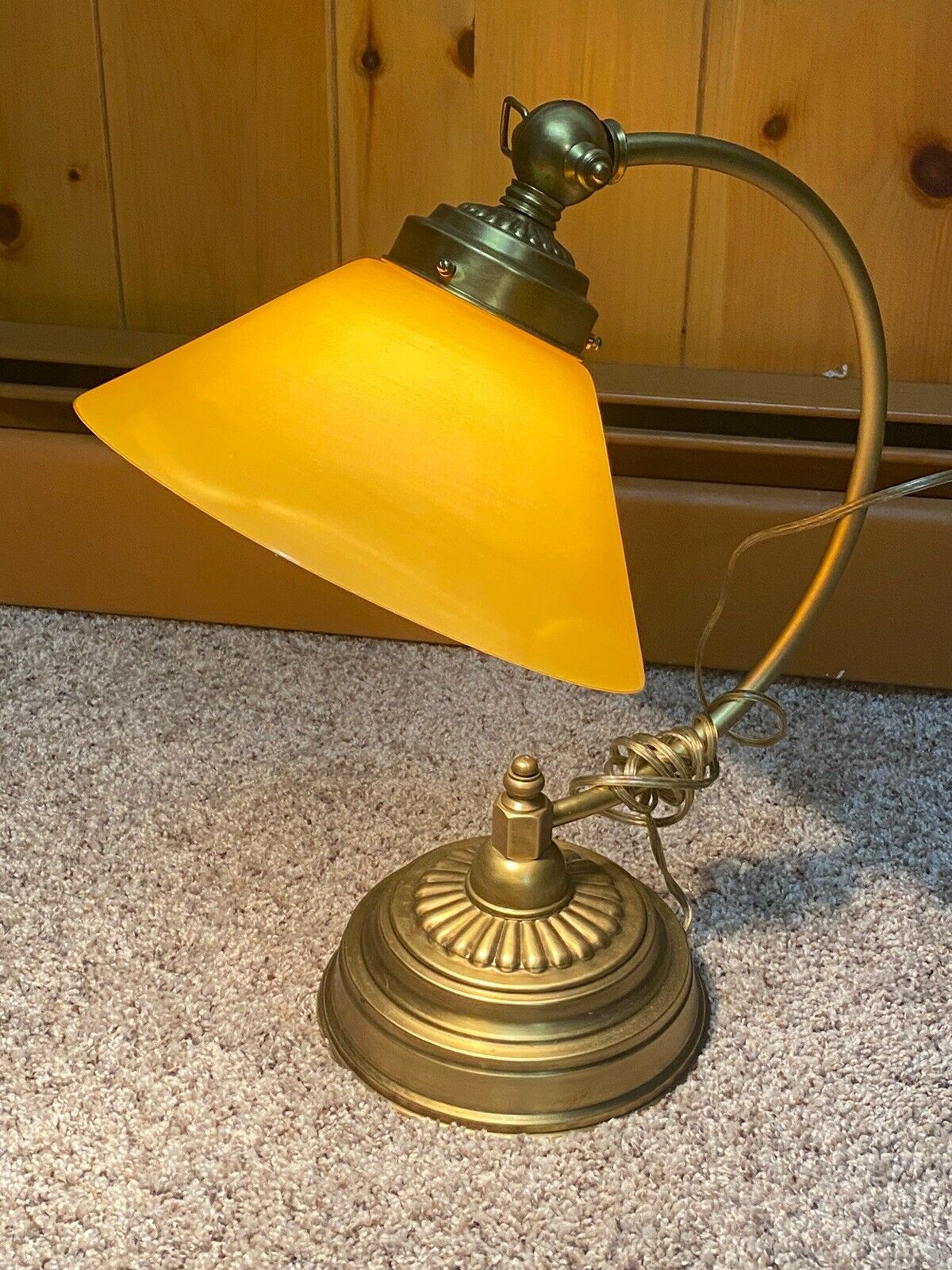 ANTIQUE BROWNISH ORANGE PORTABLE LAMP, TSENG MEI ENTER, TM810 DESK LAMP