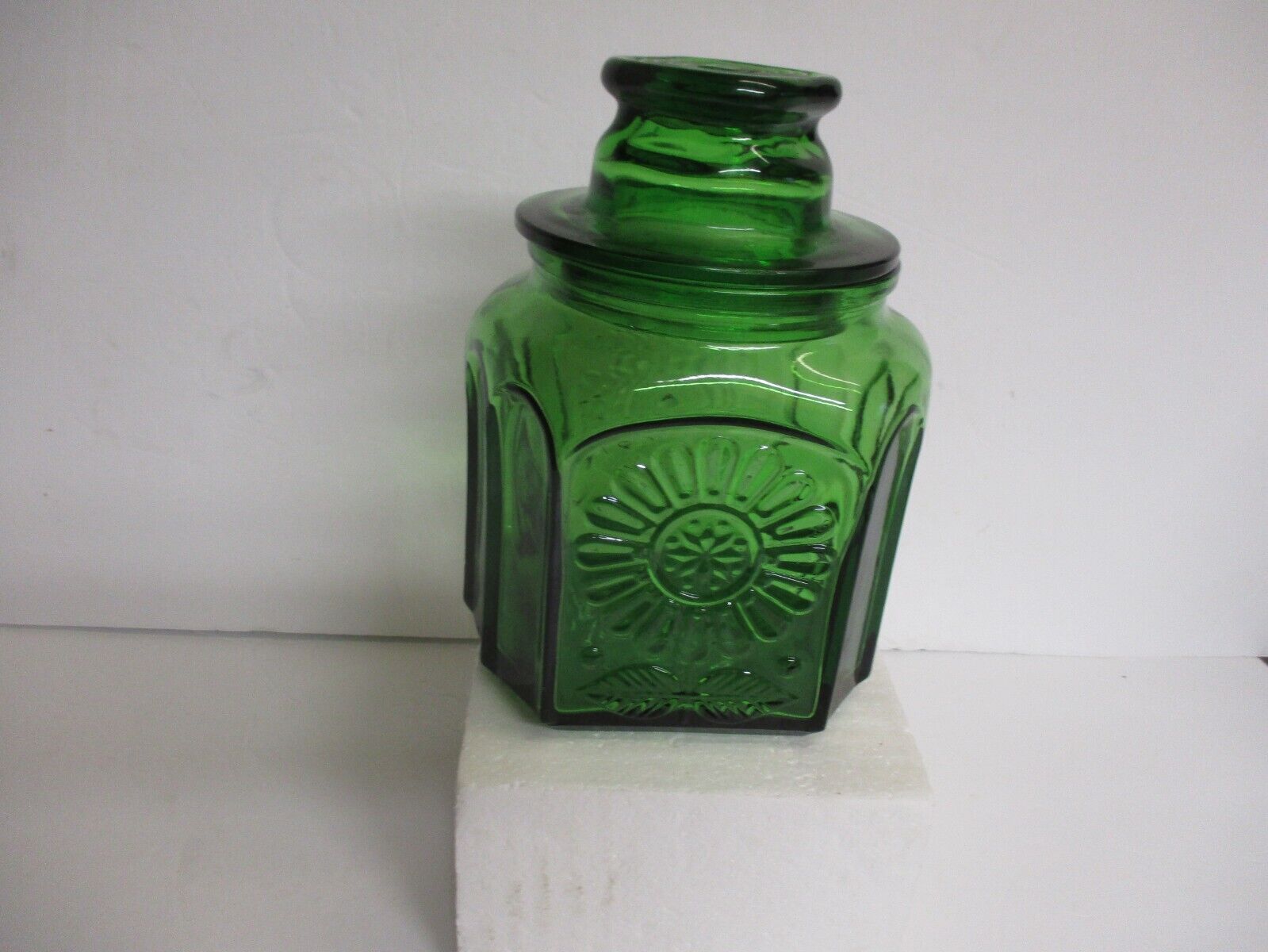 Vintage Wheaton NJ Glass Canister Jar  Embossed Sunflower Emerald Green