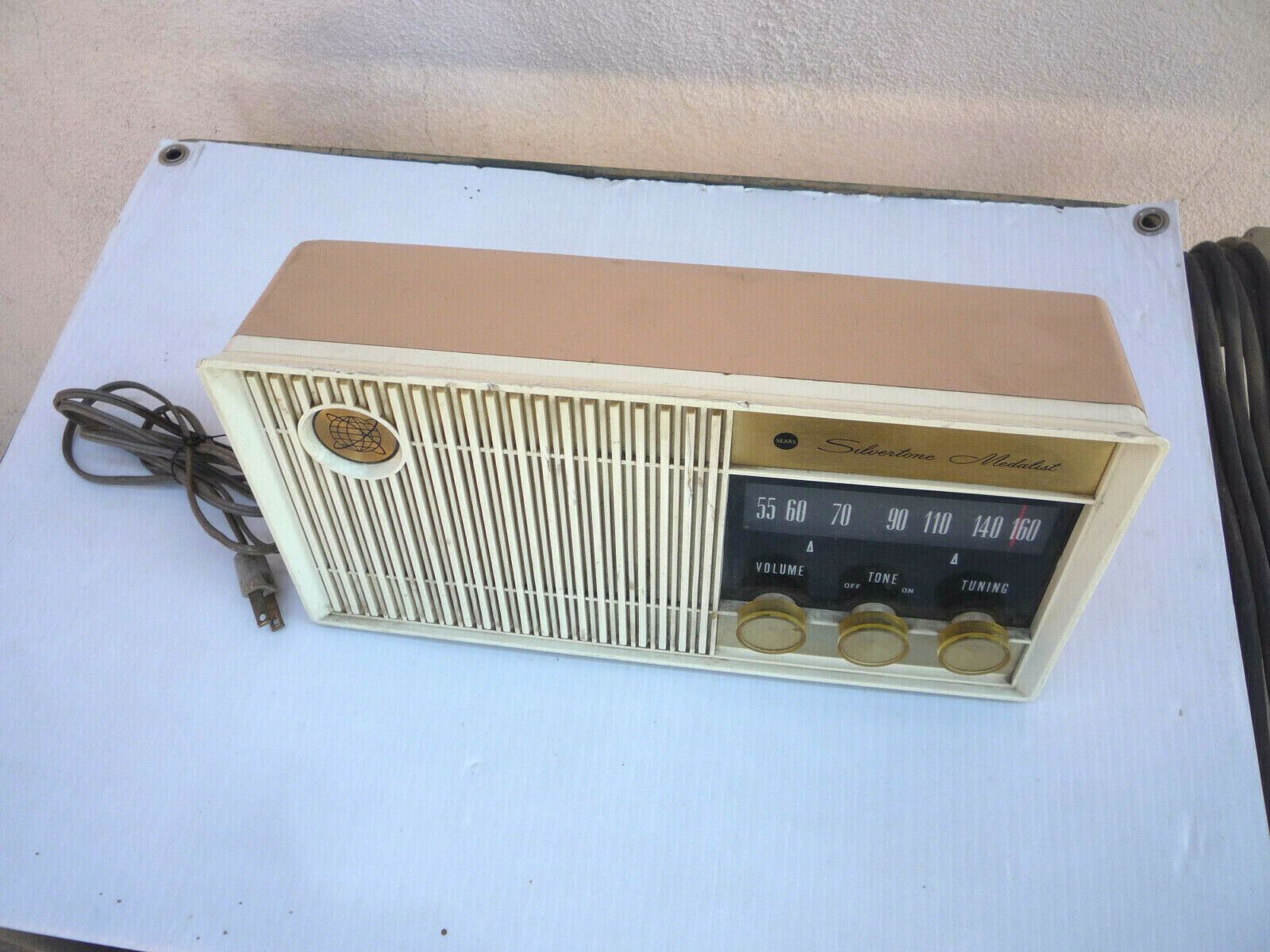  vintage sears silvertone tube radio Rare Pink 1960s WORKS