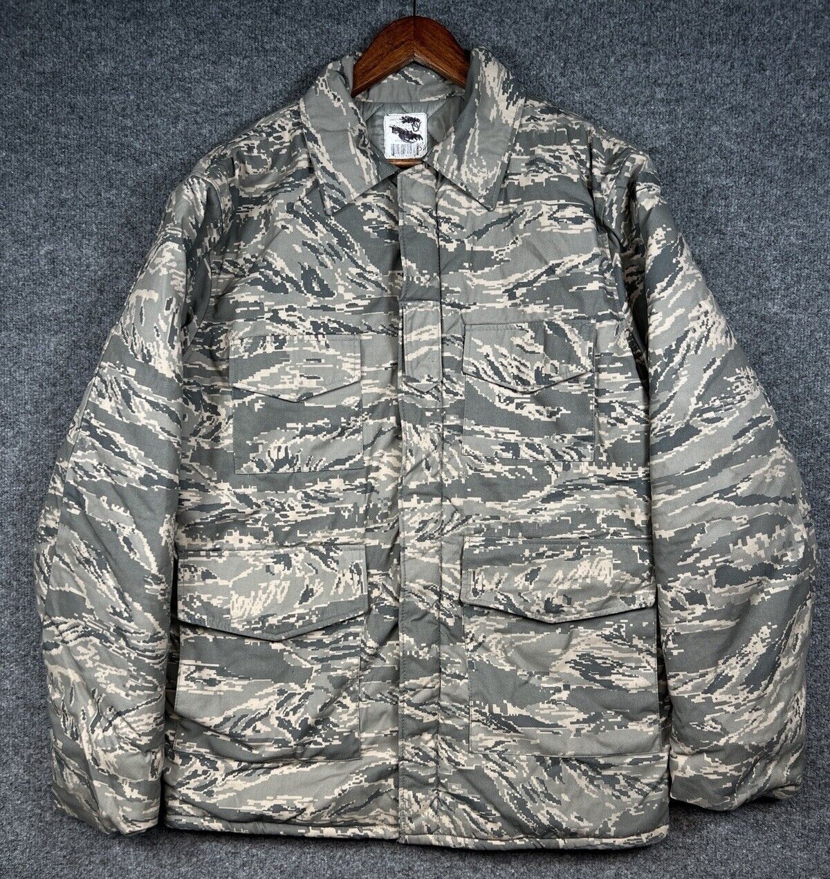 USAF Dakota Outerwear CP196 ABU Chore Parka Heavy Insulated Jacket Small Long